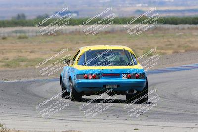 media/Jun-05-2022-CalClub SCCA (Sun) [[19e9bfb4bf]]/Group 1/Race/